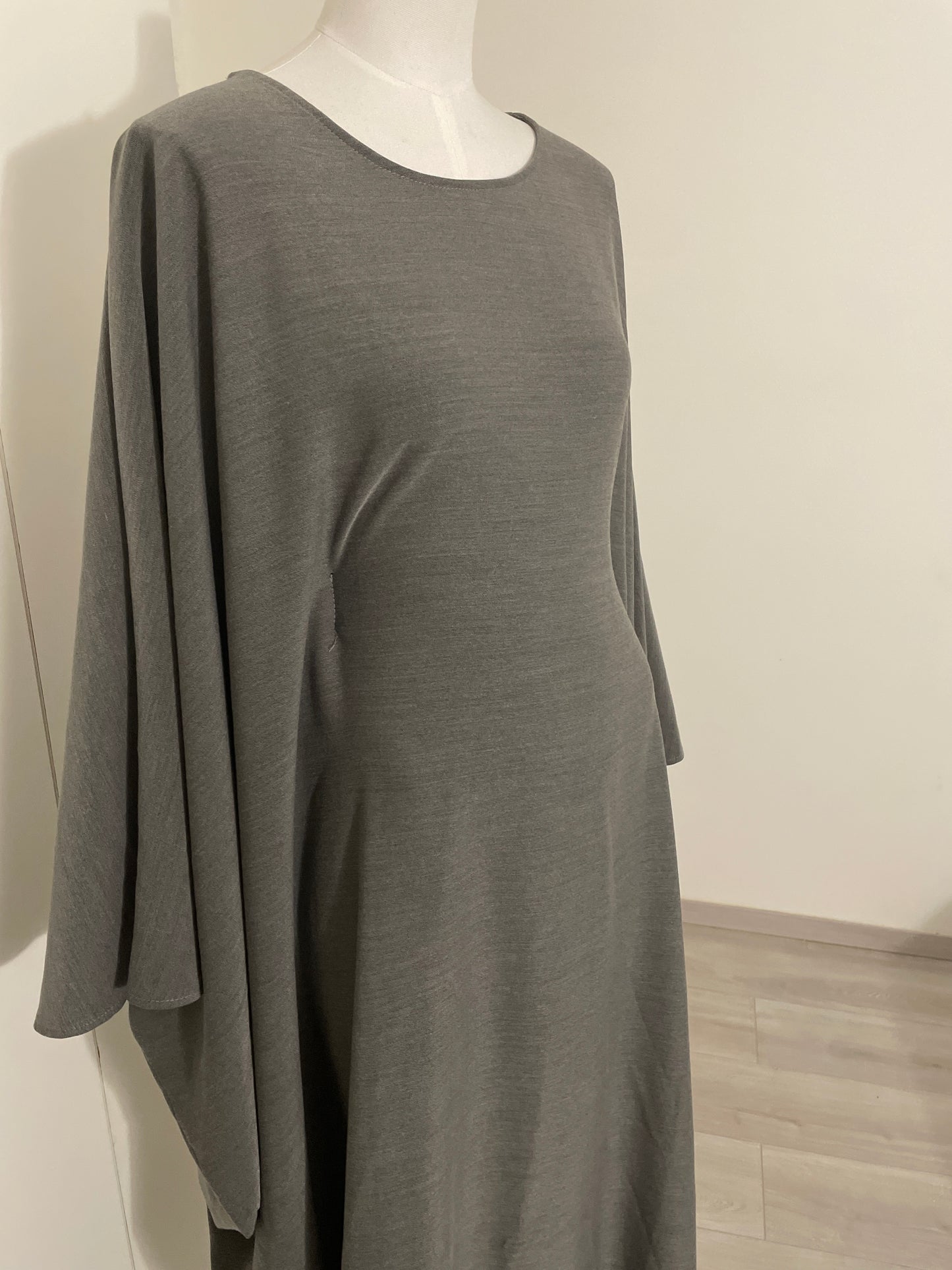 Robe grise
