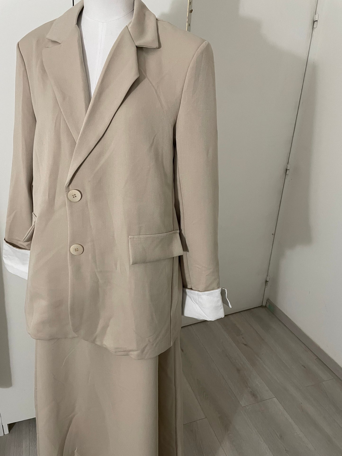 Tailleur jupe